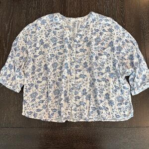 Blue and White Floral Block Print Button Down Flowy Boxy‎ Blouse